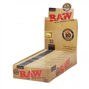 Raw Classic Rolling Papers 1 1/4"